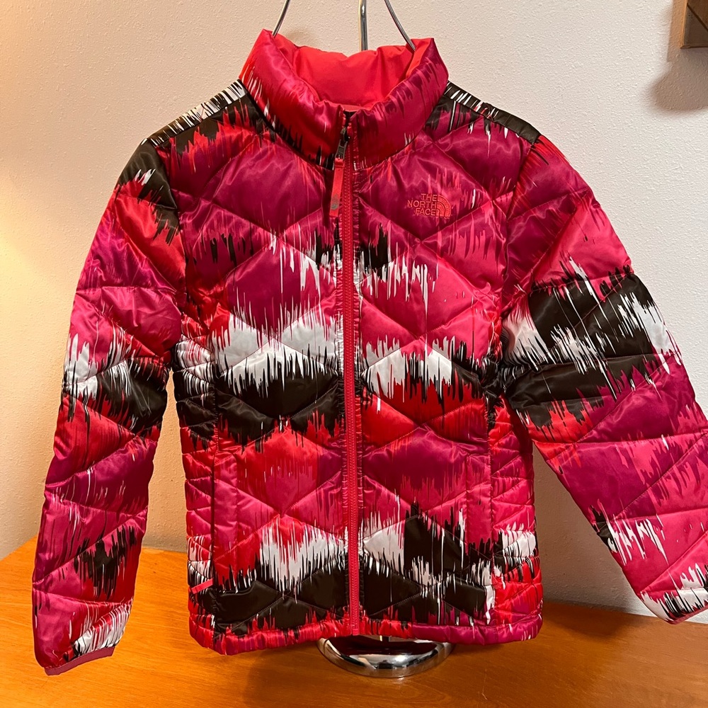 Beautiful The North Face puffer coat.